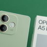 Oppo A5 Pro 5G, chic e resistente senza costare troppo | Recensione