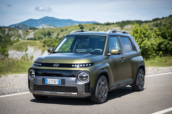 Immagine di Hyundai Inster Cross: l'ultra compatta si veste da SUV