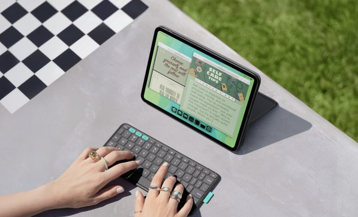 Immagine di Logitech Flip Folio, la nuova custodia con tastiera per iPad fuori dagli schemi