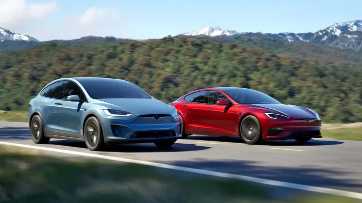 Immagine di Tesla Model S e X si aggiornano