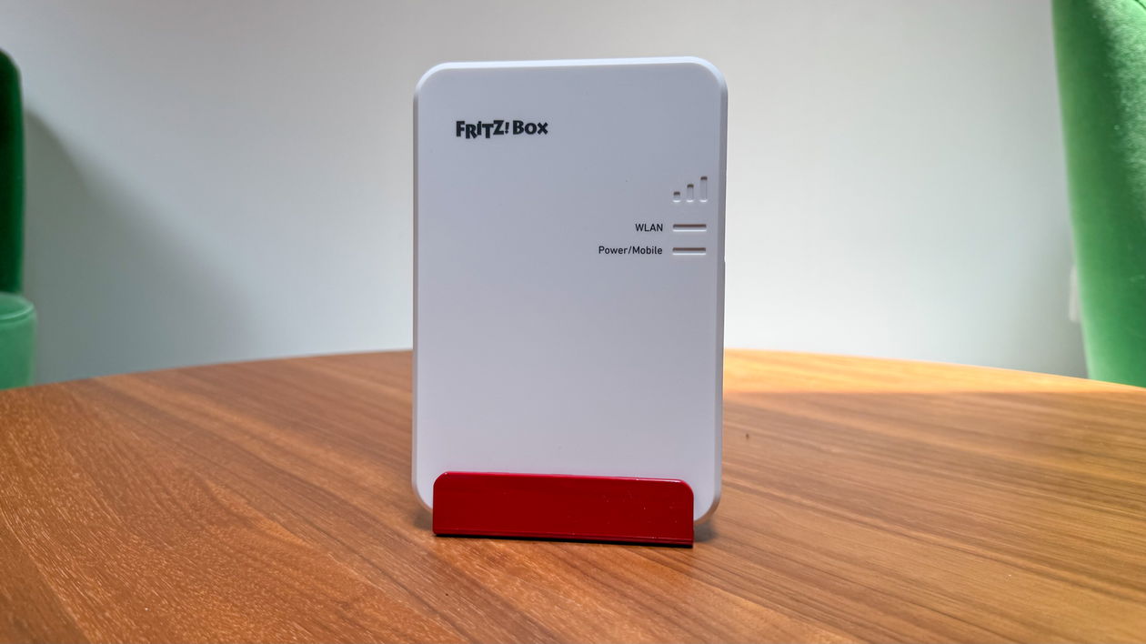 Immagine di AVM FRITZ!Box 6860 5G, il meglio per chi non ha la fibra | Test & Recensione