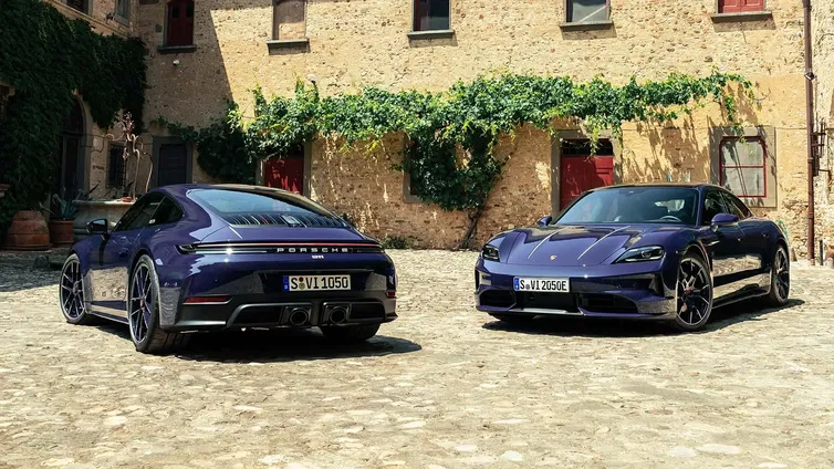 Immagine di Porsche celebra 40 anni in Italia con due modelli