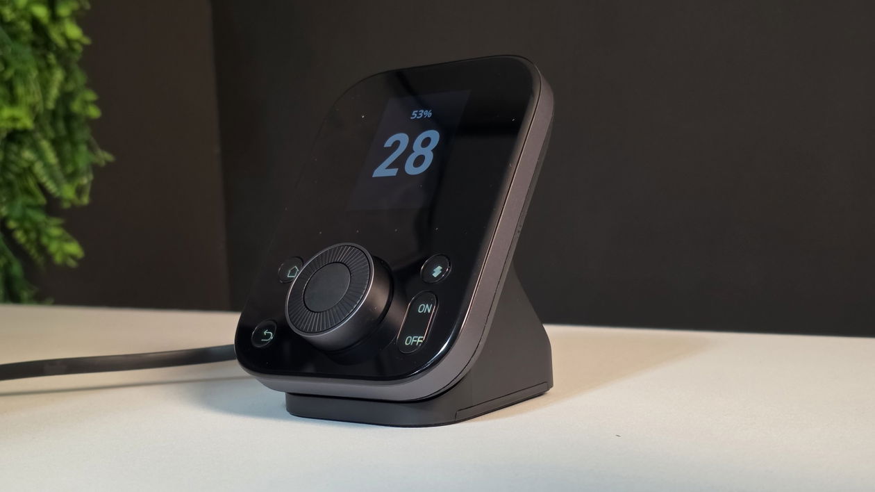 Immagine di SwitchBot Hub 3, il centro di controllo smart home definitivo? | Test & Recensione