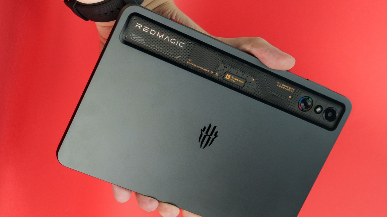 Immagine di RedMagic Astra: non solo un tablet da gaming, molto di più! | Recensione
