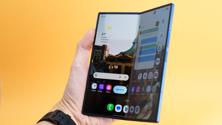 Immagine di Samsung sta realizzando One UI 8.5 per ispirandosi al Liquid Glass
