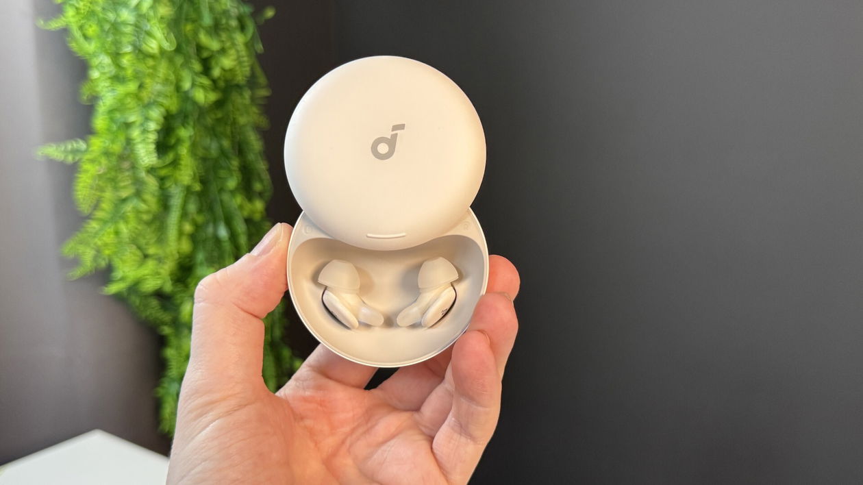 Immagine di Anker Soundcore Sleep A30: gli auricolari smart per dormire con ANC | Test & Recensione