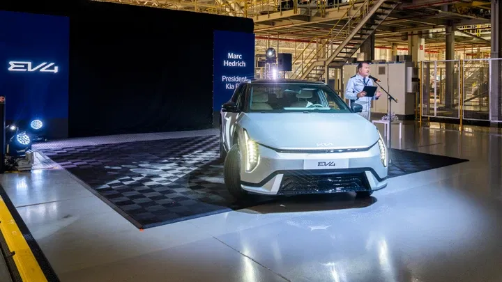 Immagine di Kia avvia la produzione della EV4 in Europa