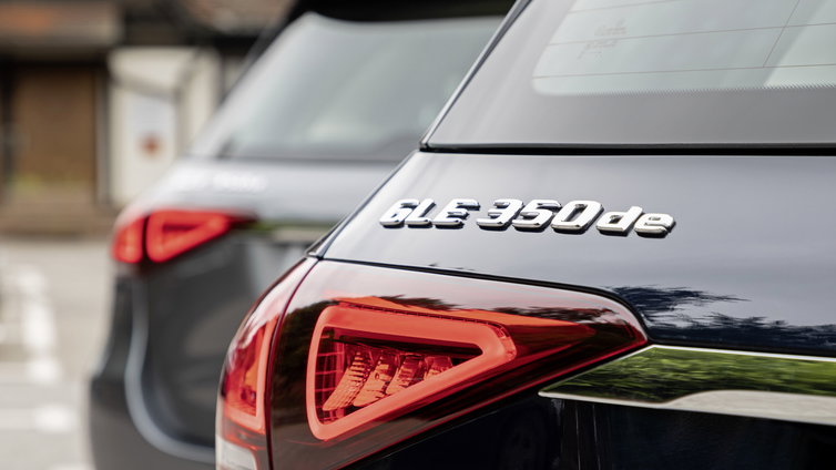 Immagine di Come fa il plug-in di Mercedes a consumare così poco?