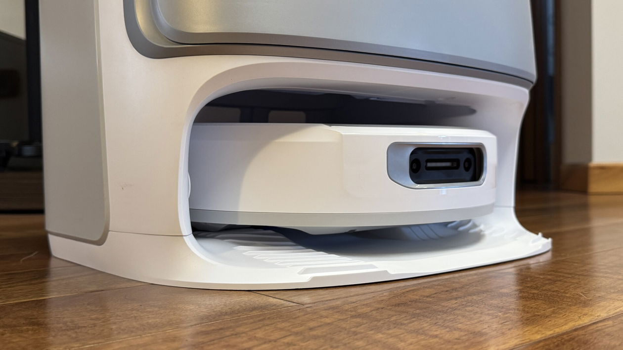 Immagine di Narwal Flow: il robot con rullo autopulente | Test & Recensione