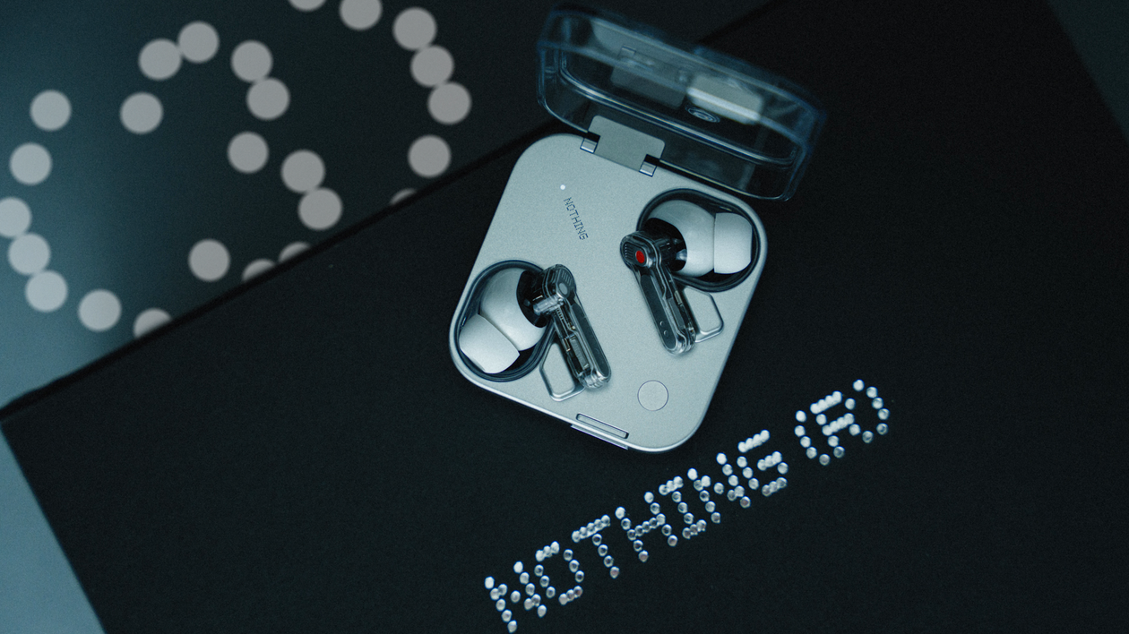 Immagine di Nothing ear (3), il case non serve più solo a ricaricare (geniale!) | Recensione