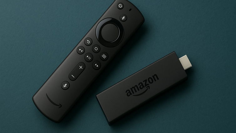 Immagine di Non hai ancora una Fire TV Stick? Scontata per te e con Luna gratis sei hai Prime