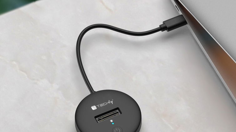 Immagine di Docking Station M.2 SATA/NVMe SSD a USB-C™: soluzione versatile e compatta