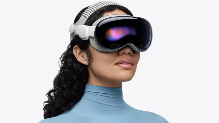 Immagine di Apple aggiorna Vision Pro con M5: più potenza, meno peso