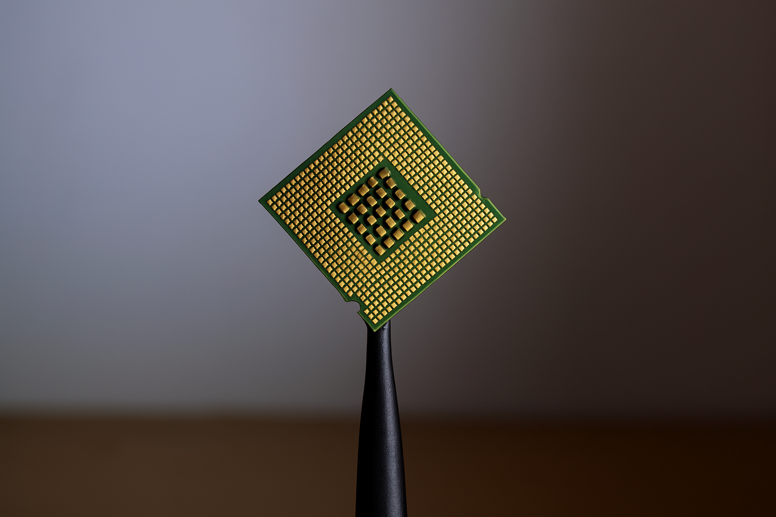 STMicroelectronics, il futuro parla sempre più italiano