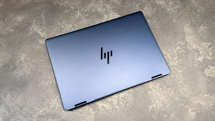 Immagine di HP OmniBook Ultra Flip 14: versatilità e autonomia da record | Test & Recensione