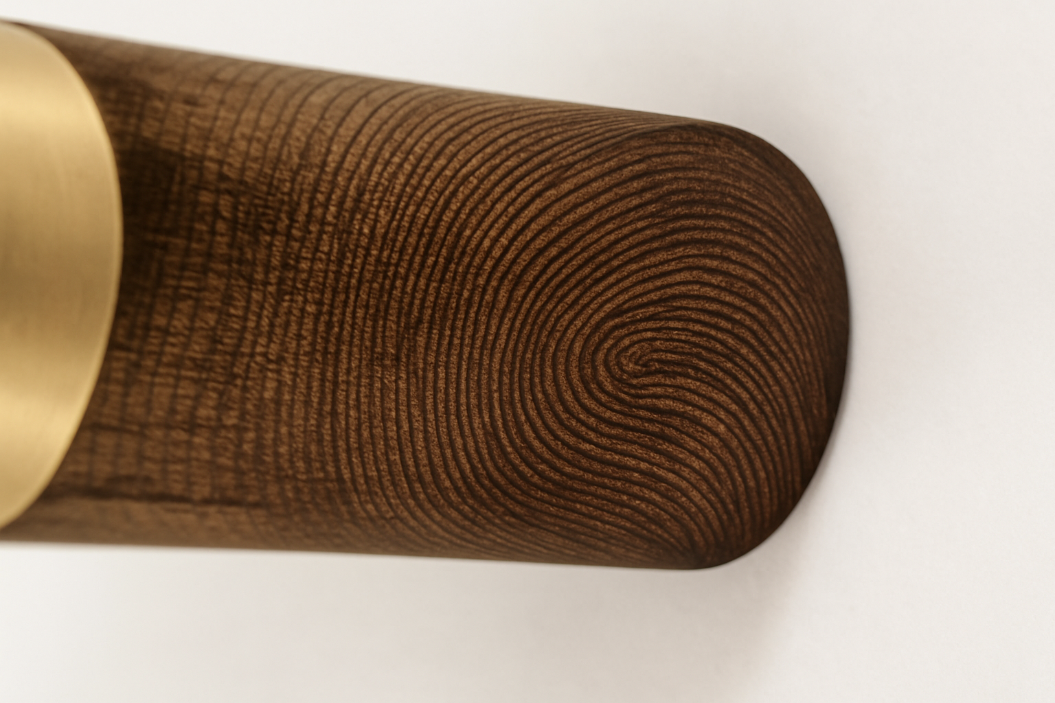 Un impulso elettrico svela le impronte sui bossoli