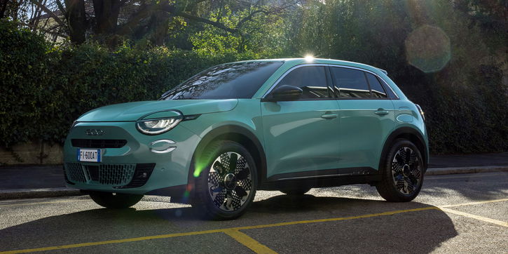 Immagine di Fiat 600 sarà anche benzina, con cambio manuale