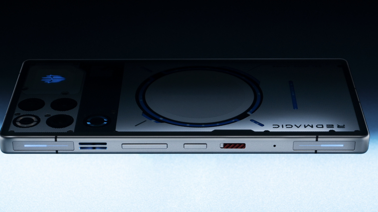 Immagine di RedMagic 11 Pro: il re del gaming arriva con un'offerta lancio incredibile