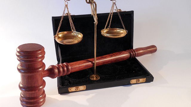 Immagine di Come funzionano i giudici IA dei sistemi