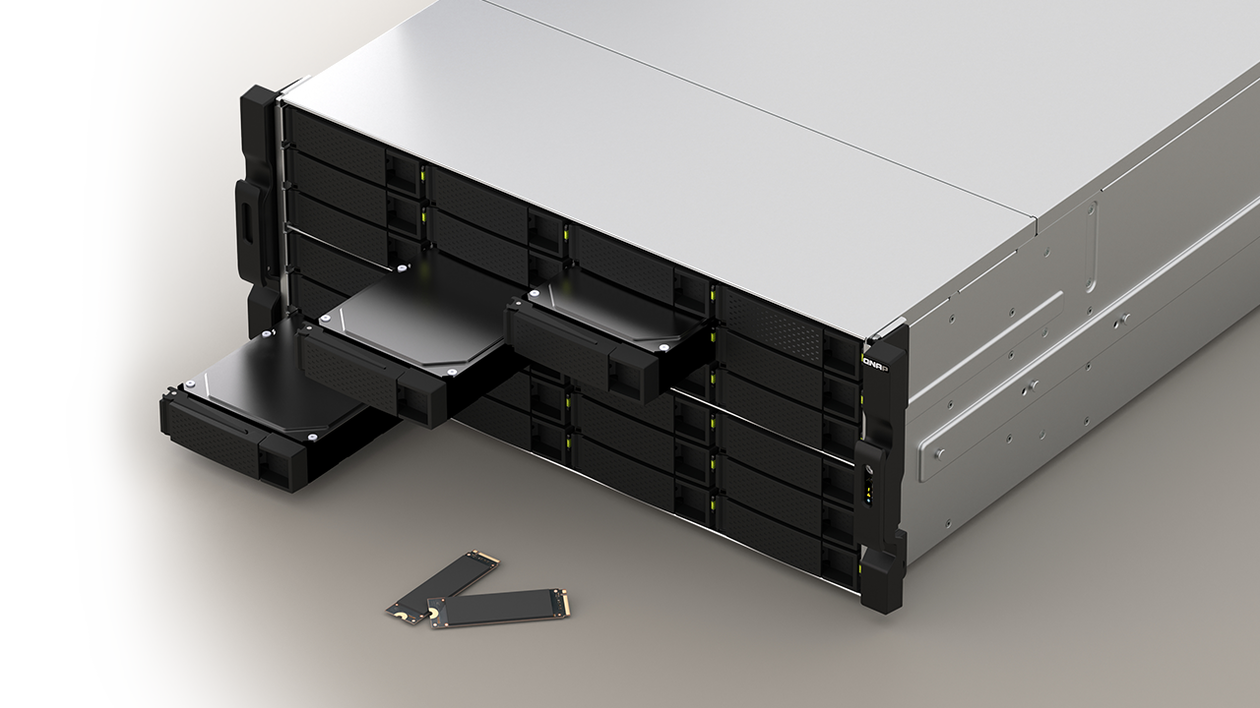 Immagine di QNAP lancia il NAS ZFS TS-h2477AXU-RP: 24 bay e PCIe Gen 5