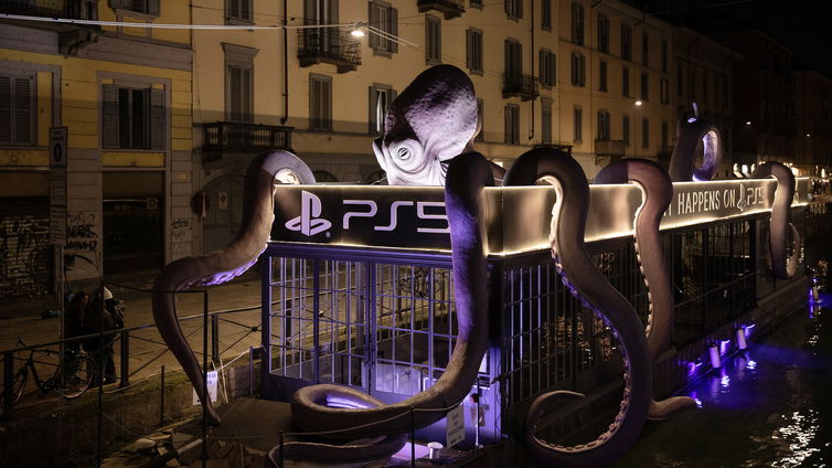 Immagine di PlayStation invade Milano: festa ai Navigli per PS5