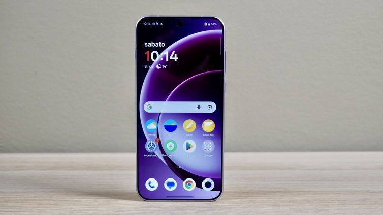 Immagine di OnePlus 15: l'emblema del cambiamento | Recensione