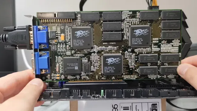 Una Voodoo2 con un Ryzen 9? Sì, e funziona pure su Windows 11