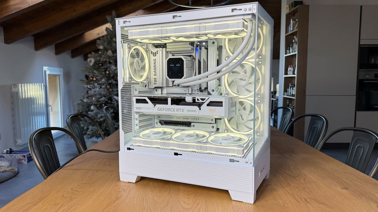 Immagine di Configurazione ASUS TUF BTF con RTX 5070 Ti | 2025