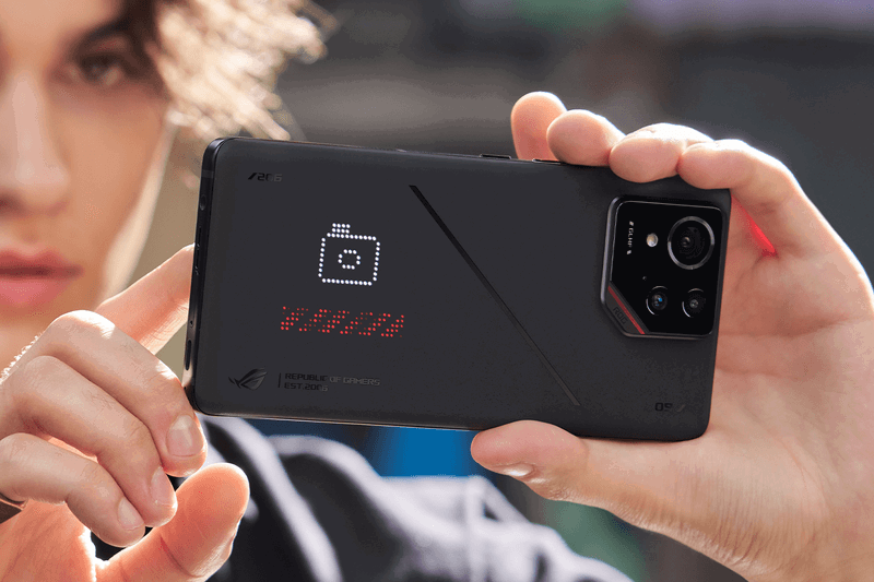 ASUS si prende una pausa dagli smartphone nel 2026