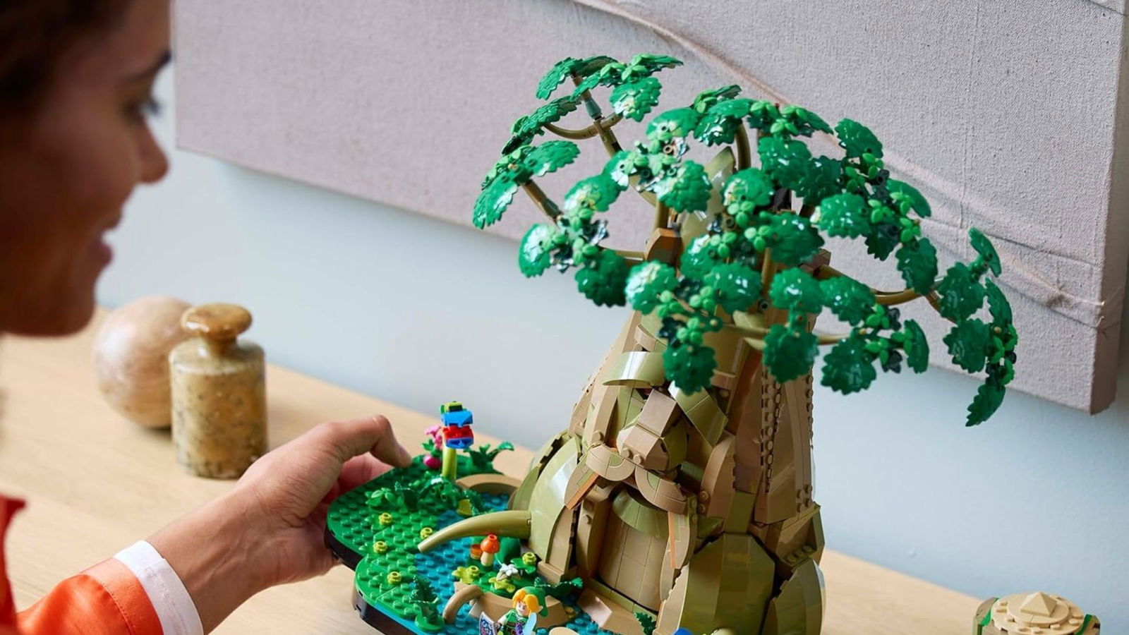 LEGO Zelda più economico in arrivo, Grande Albero Deku in offerta su Amazon