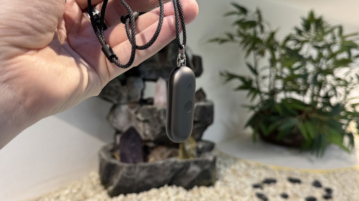 Immagine di Recensione Plaud Notepin S, il registratore AI da indossare si rinnova