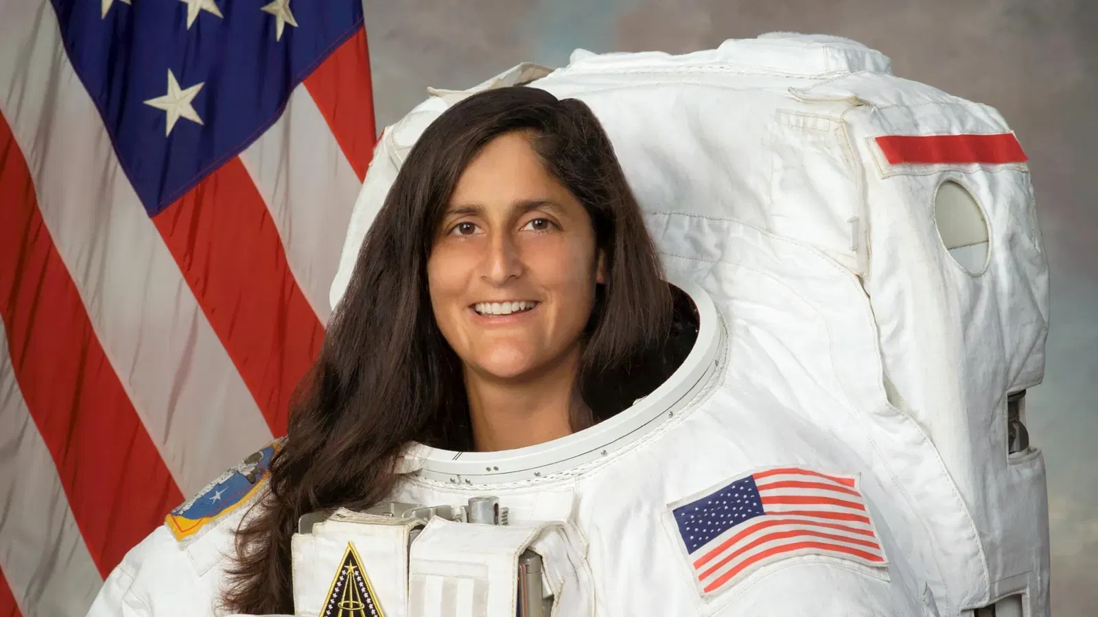NASA, Sunita Williams va in pensione dopo 608 giorni in orbita