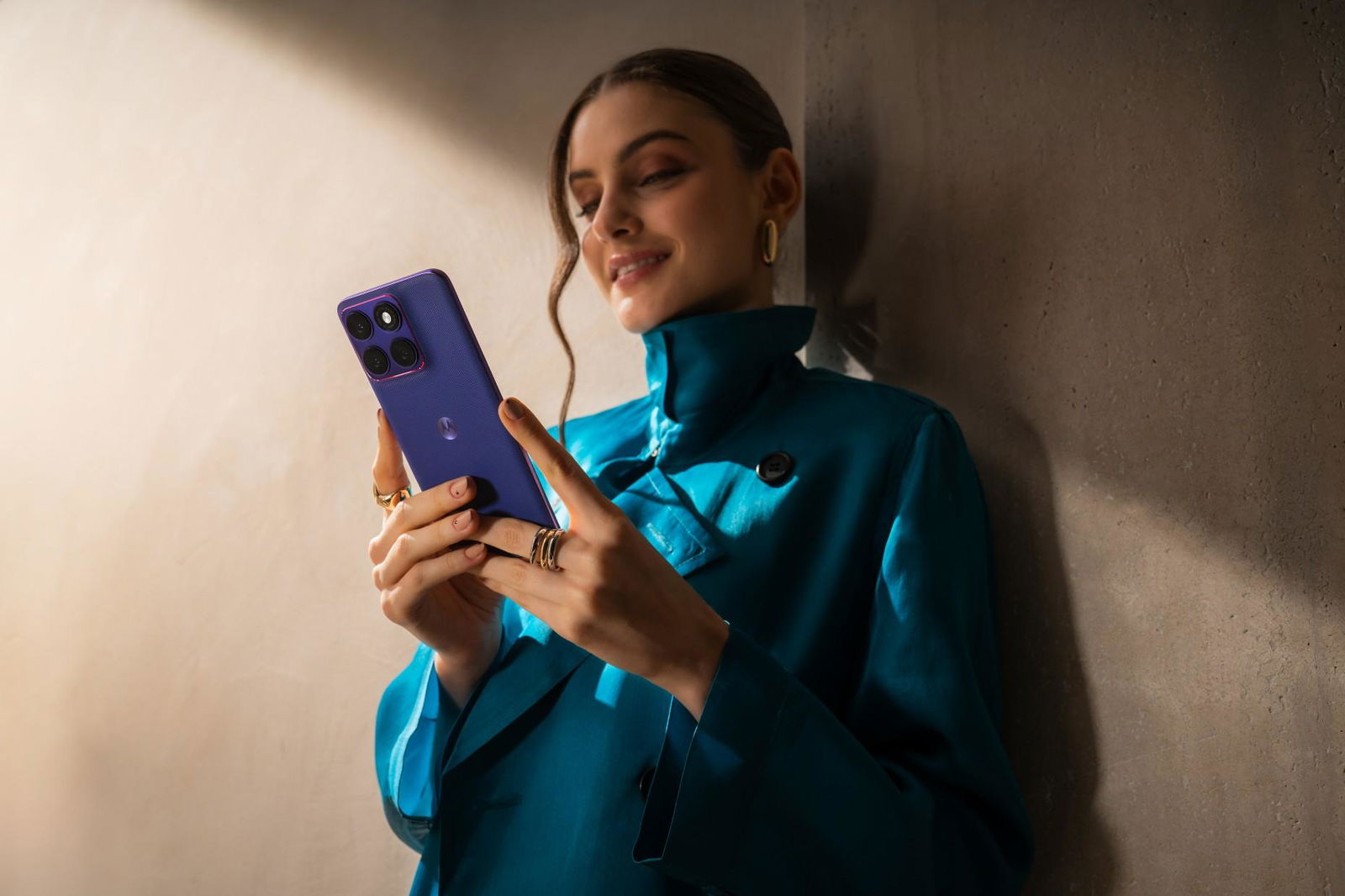 Motorola Edge 70 Fusion: design curvo e AI avanzata al MWC 2026