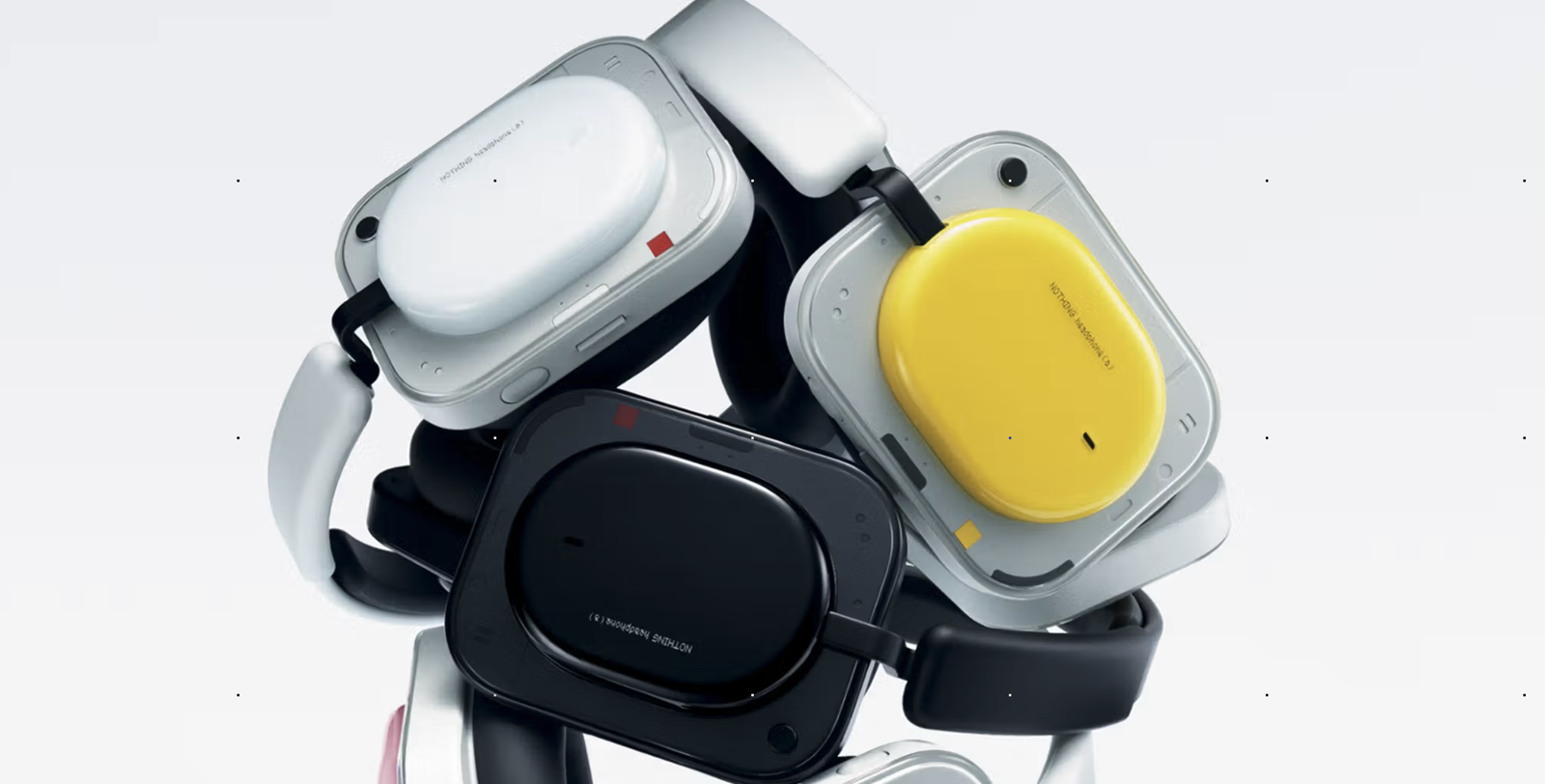 Nothing Headphone (a), 135 ore e prezzo mini