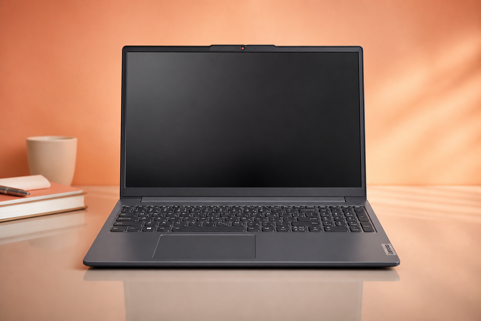 Lenovo IdeaPad Slim 3 a 449,90€, minimo storico per studio e lavoro