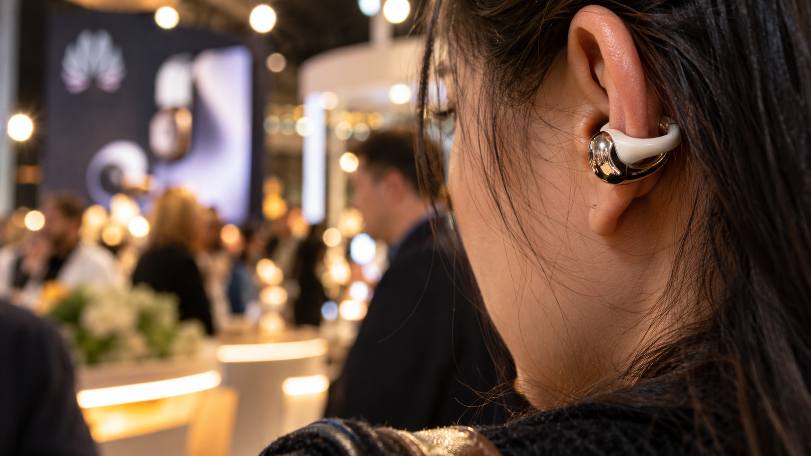 Huawei vende oltre 10 milioni di FreeClip: ecco perché piacciono