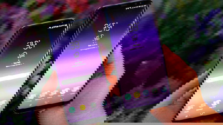 Immagine di Samsung aggiorna a sorpresa due smartphone di 5 anni fa