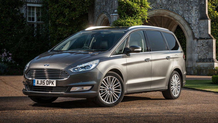 Immagine di Ford manda in pensione S-Max e Galaxy