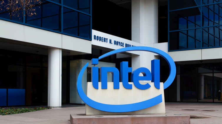 Immagine di Intel Snow Ridge, ecco il nuovo SoC per le reti 5G di Ericsson e ZTE