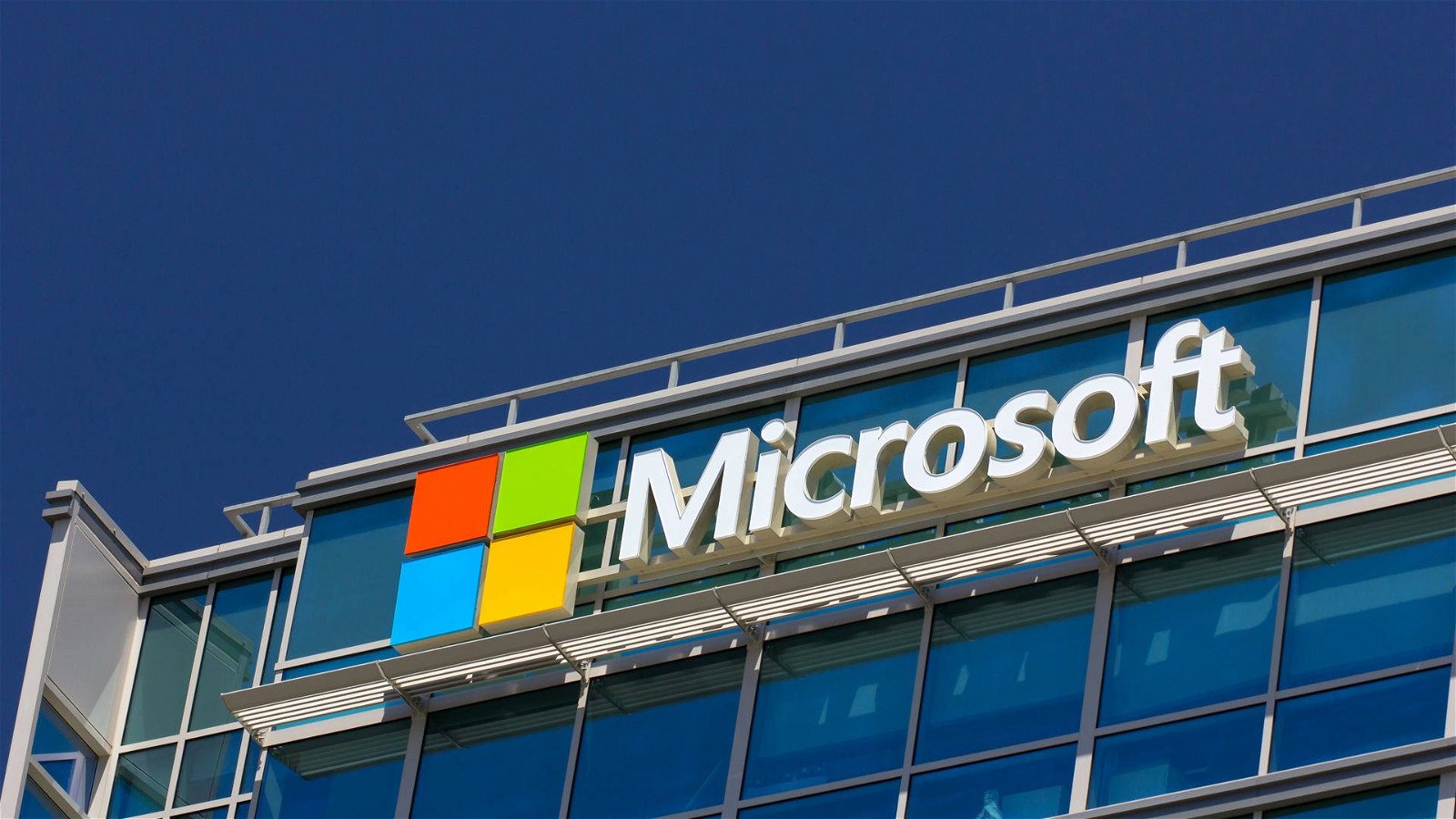 Immagine di Nadella (Microsoft) alla Bocconi: abbracciate la tecnologia, è l’unica via al successo