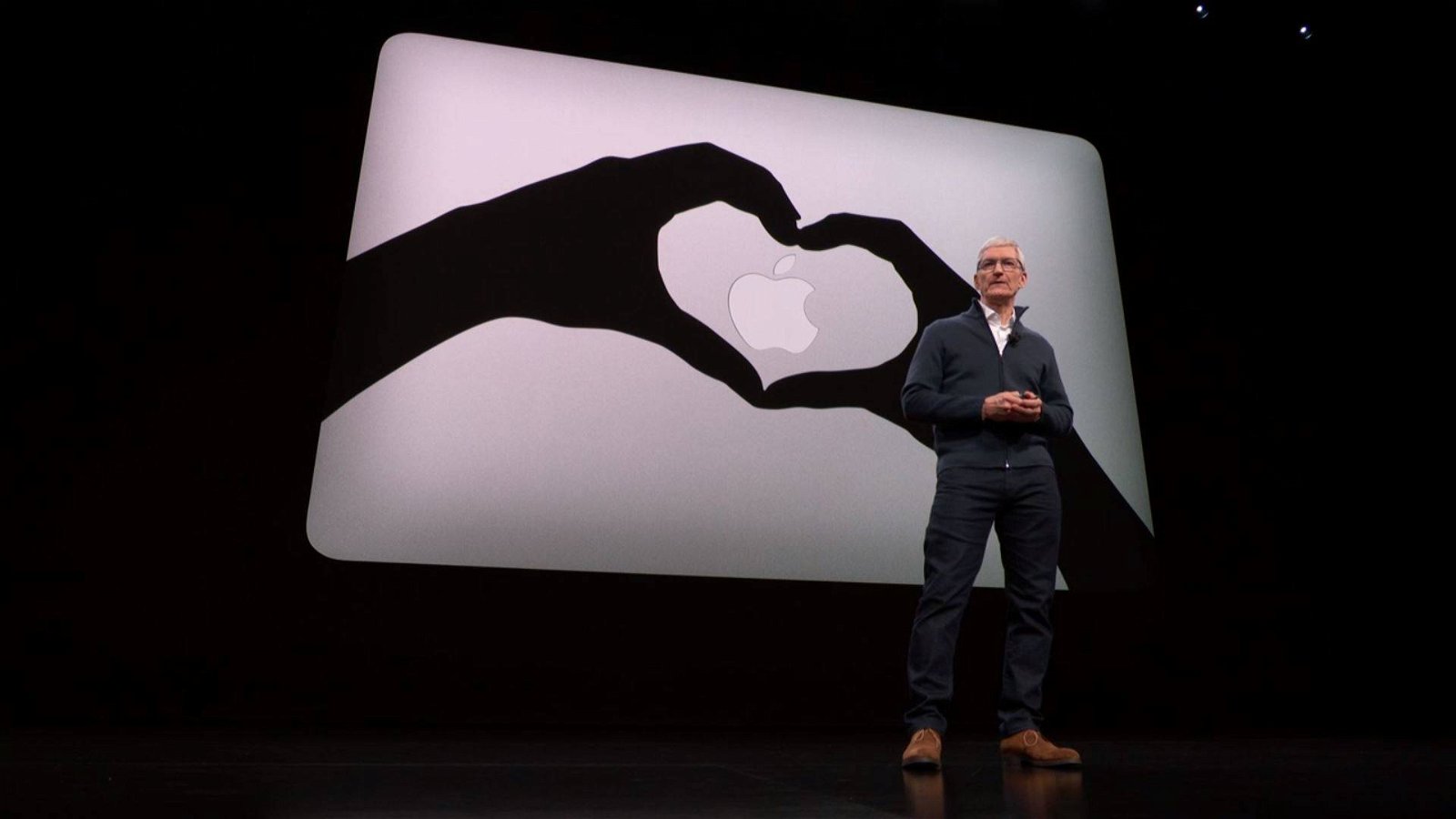 Immagine di Microsoft supera Apple, seppur per poco, come azienda più capitalizzata al mondo