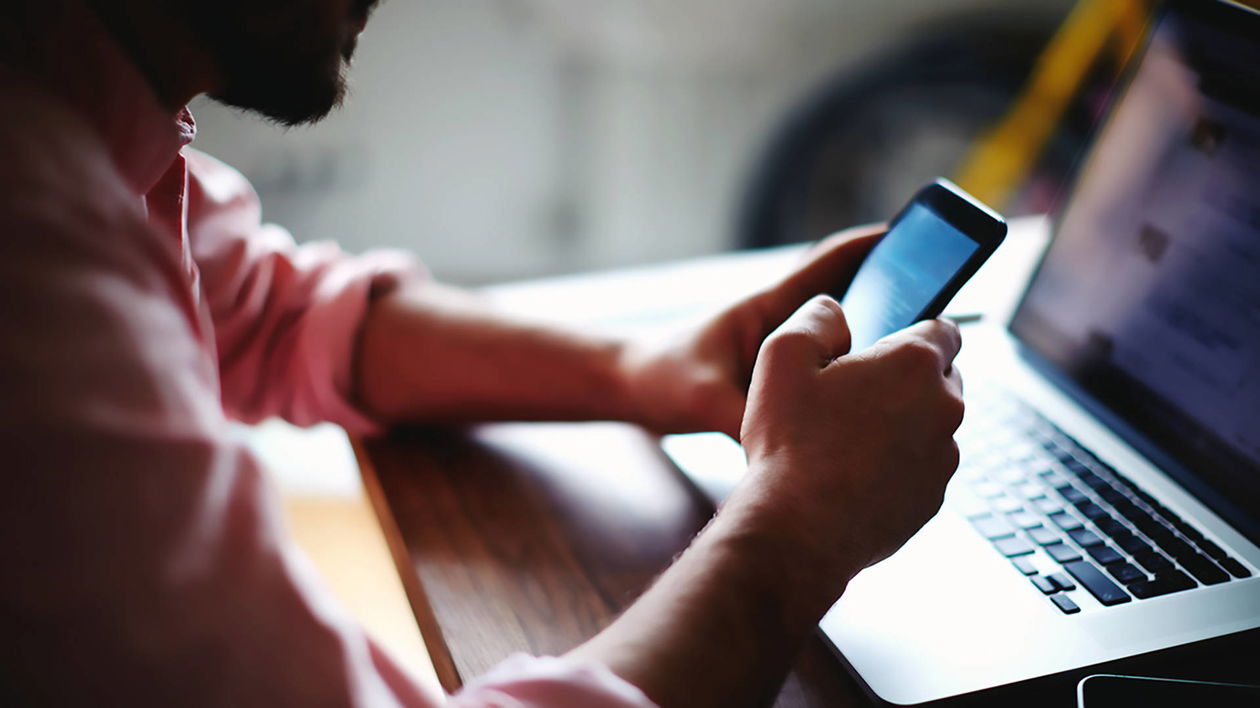 Immagine di Offerte Fibra per Partite IVA | Le migliori del 2021