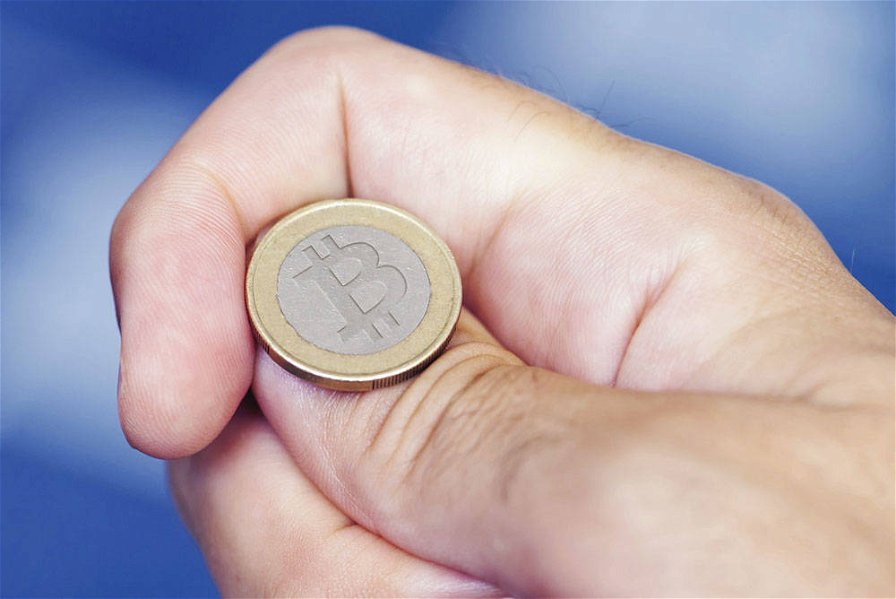 bitcoin-moneta-euro-4048.jpg
