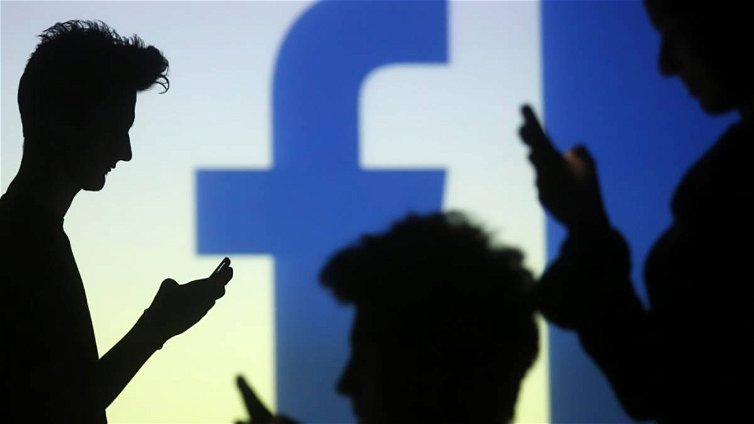 Immagine di Facebook "aggressiva" con i nostri dati personali, multa da 10 milioni di euro dell'Antitrust italiana