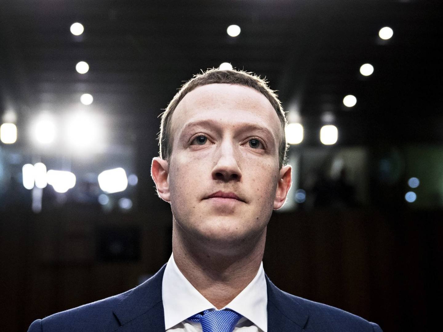 Immagine di Zuckerberg ha perso 19 miliardi di dollari nel 2018, nessun miliardario ha fatto peggio