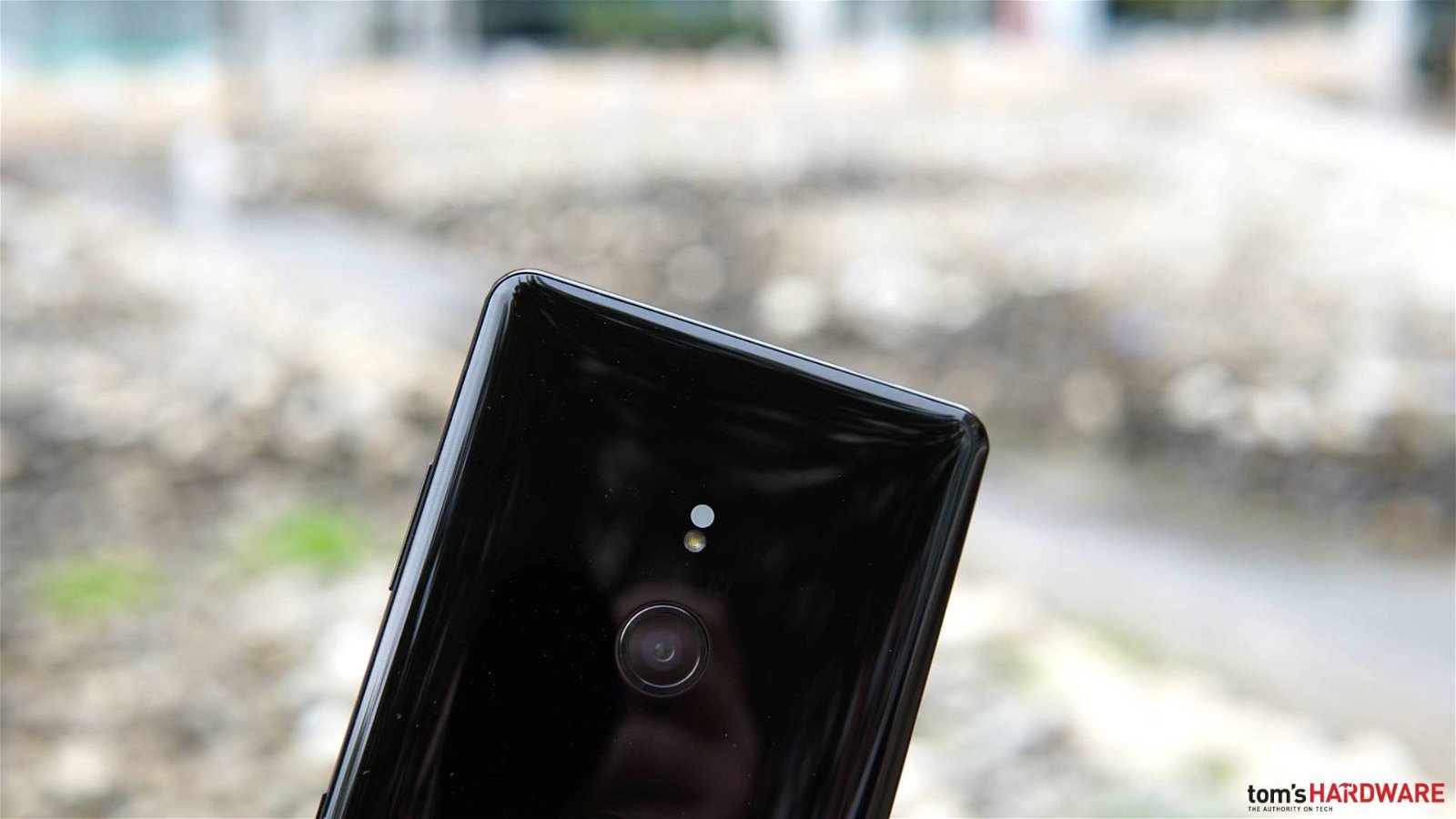 Immagine di Sony Xperia XZ3: la fotocamera non brilla nei test di DxOMark