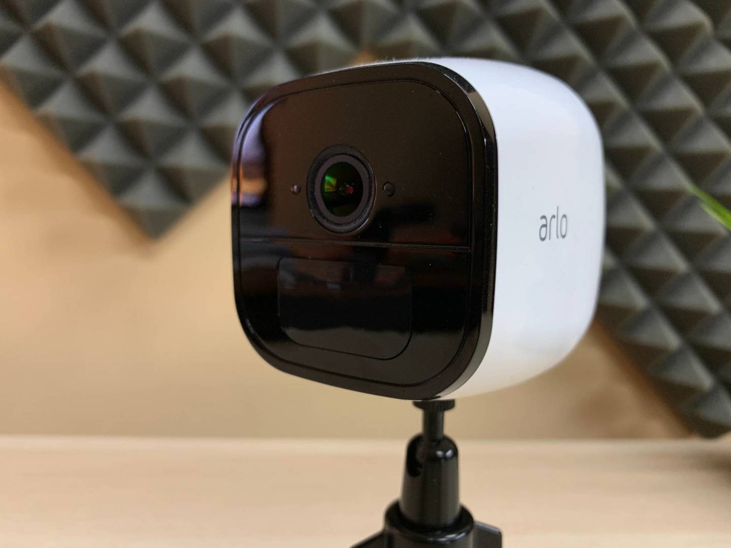 Immagine di Arlo Go, la videocamera di sicurezza totalmente autonoma