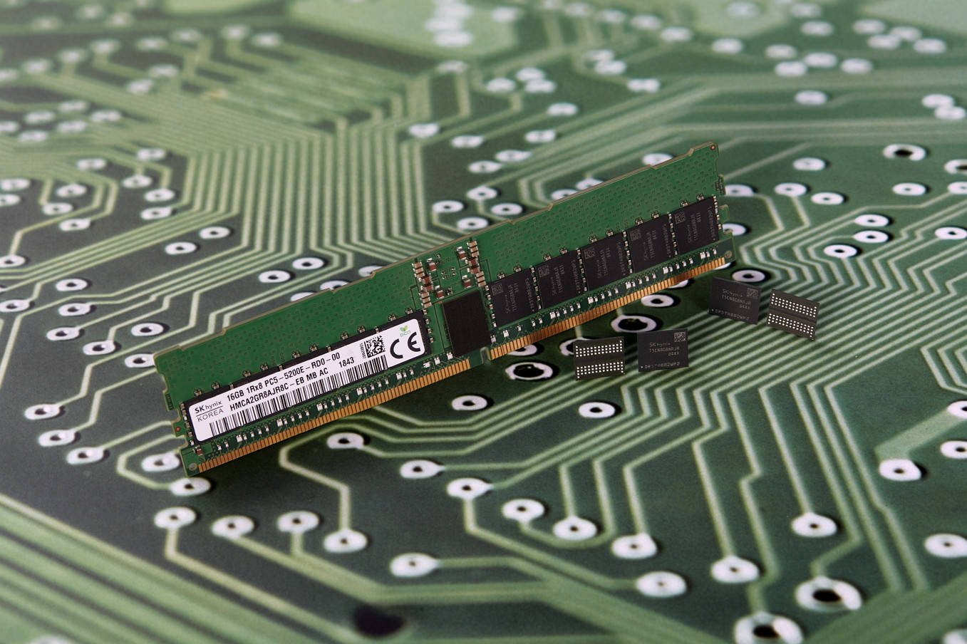 Immagine di Le RAM DDR5 sono sempre più vicine, SK Hynix promette fino a 8400MHz