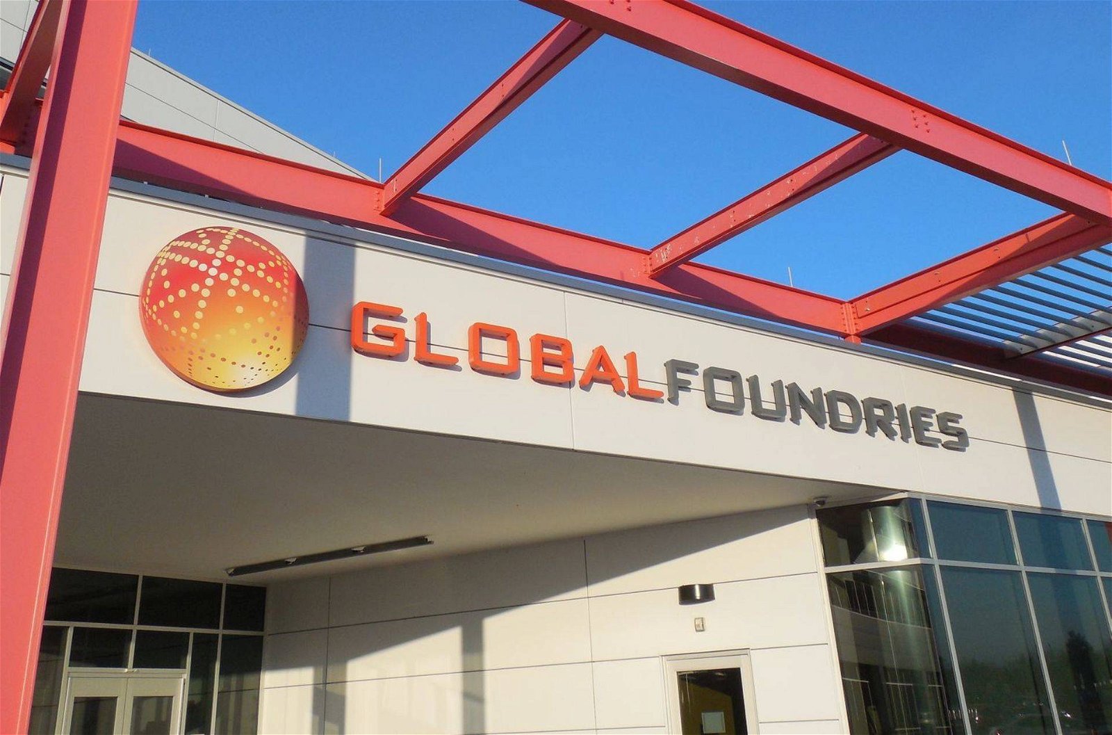 Immagine di GlobalFoundries ha venduto la Fab 10 di New York a ON Semiconductor