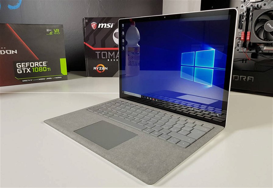 microsoft-surface-laptop-8168.jpg
